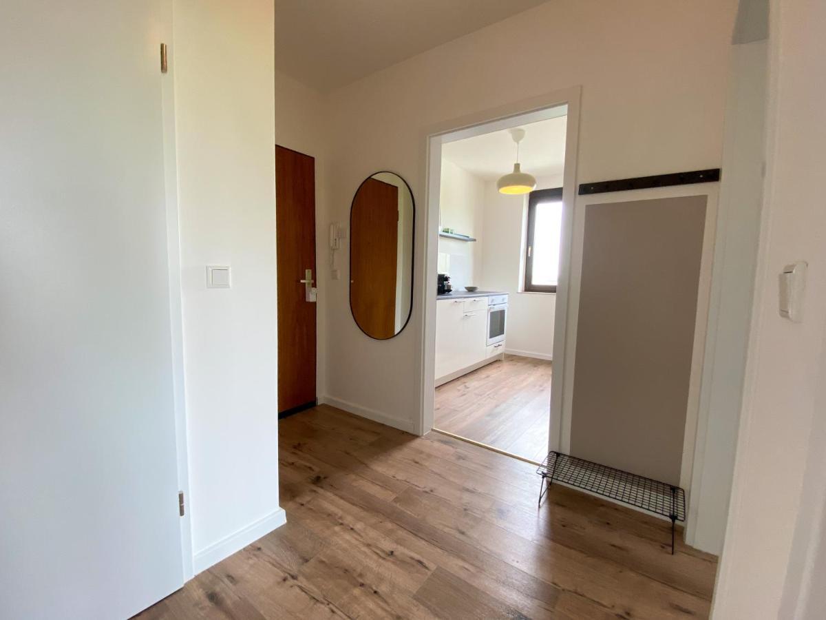 Schoene Wohnung Mit Rheinblick/Duesseldorf/Neuss/Messe Экстерьер фото
